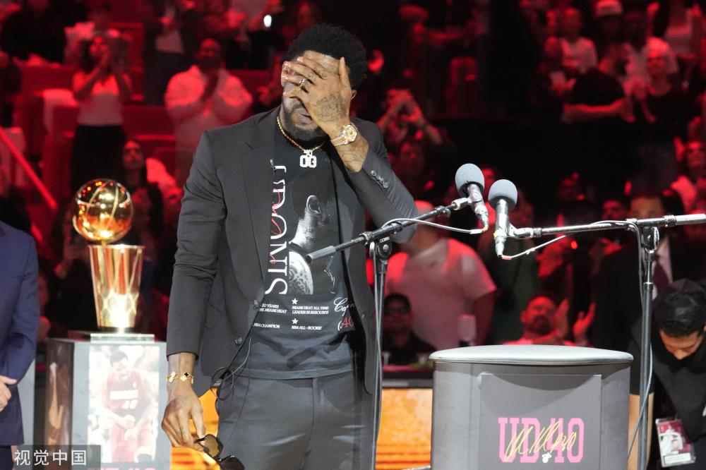 他似乎仍需 他似乎仍需